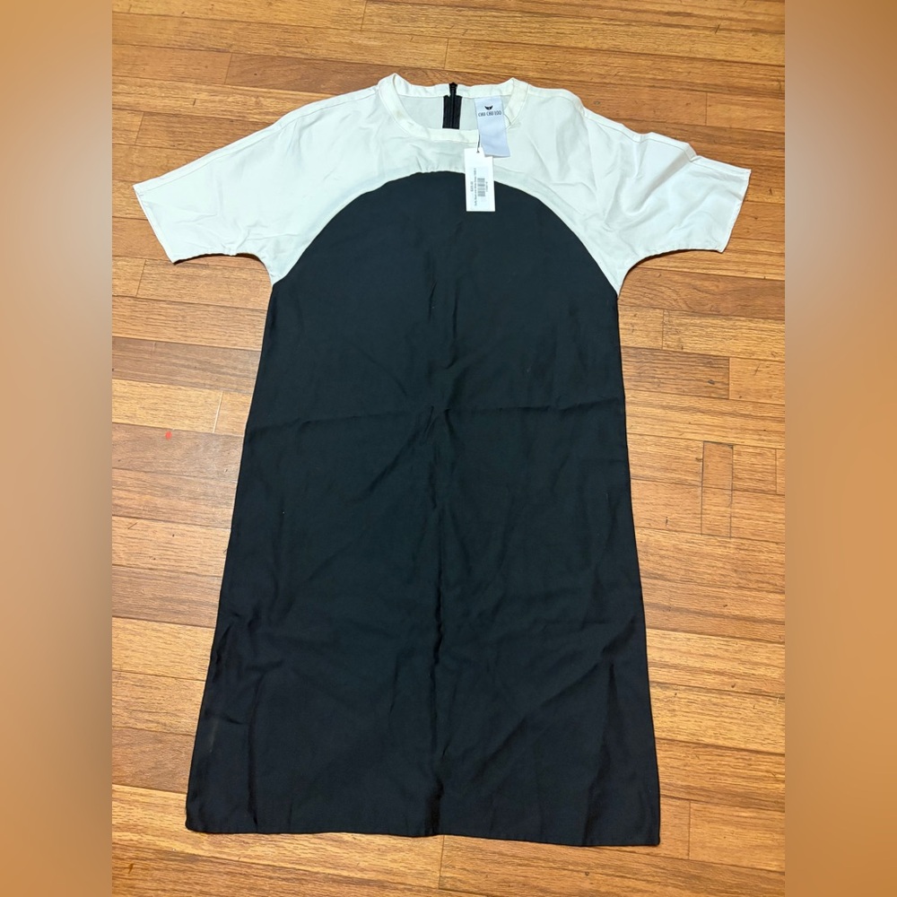 Chuchu LooBlack and White Short Sleeve Dress